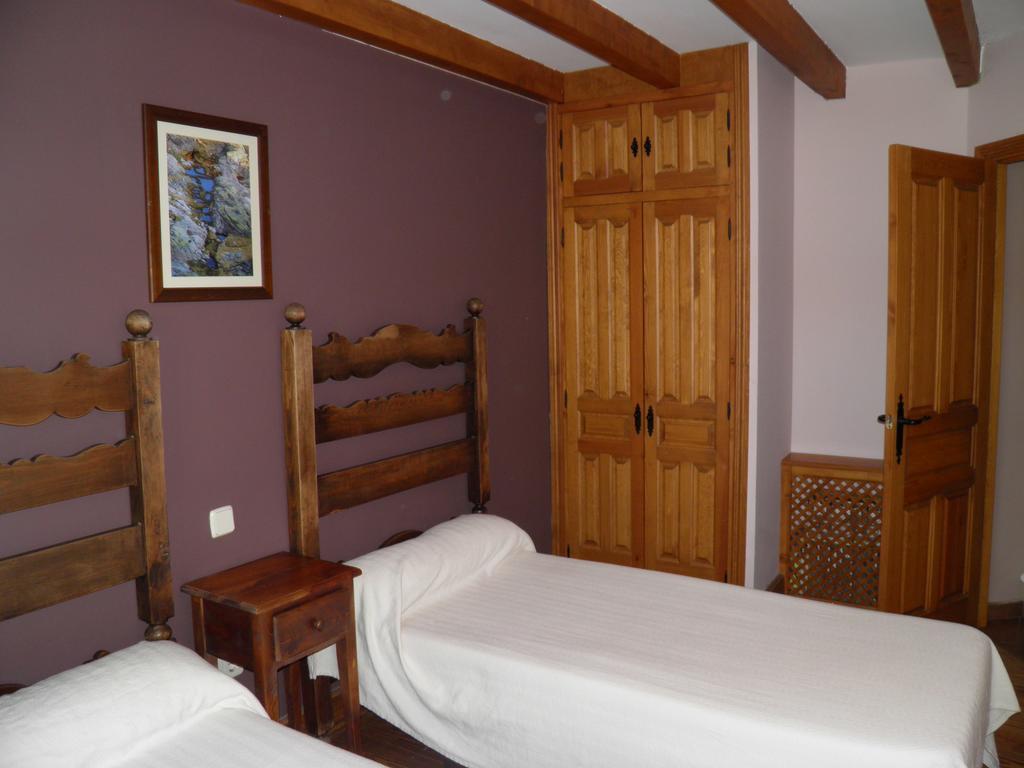 Mirasierra II Y III Navarredonda Extérieur photo